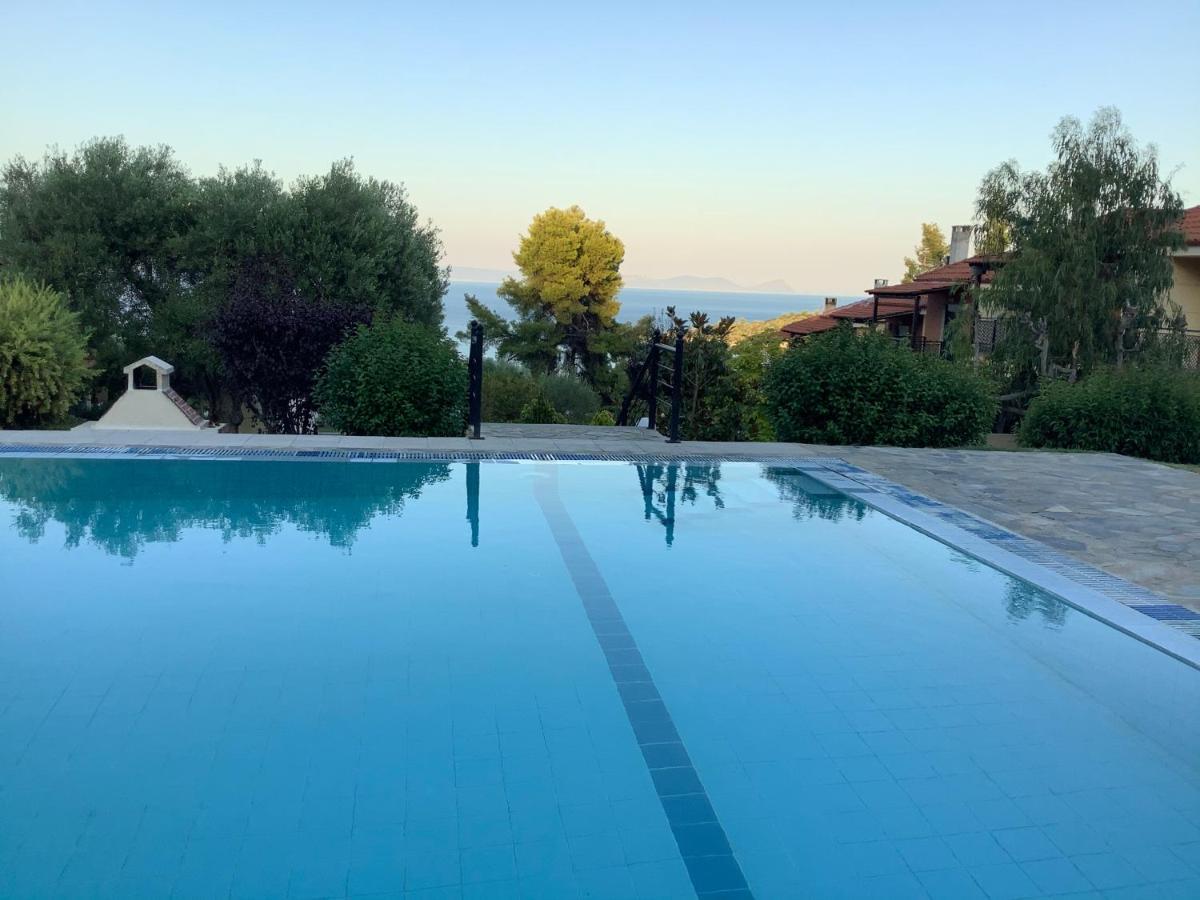 Amazing Villa With Views Sea In Paliouri Bagian luar foto